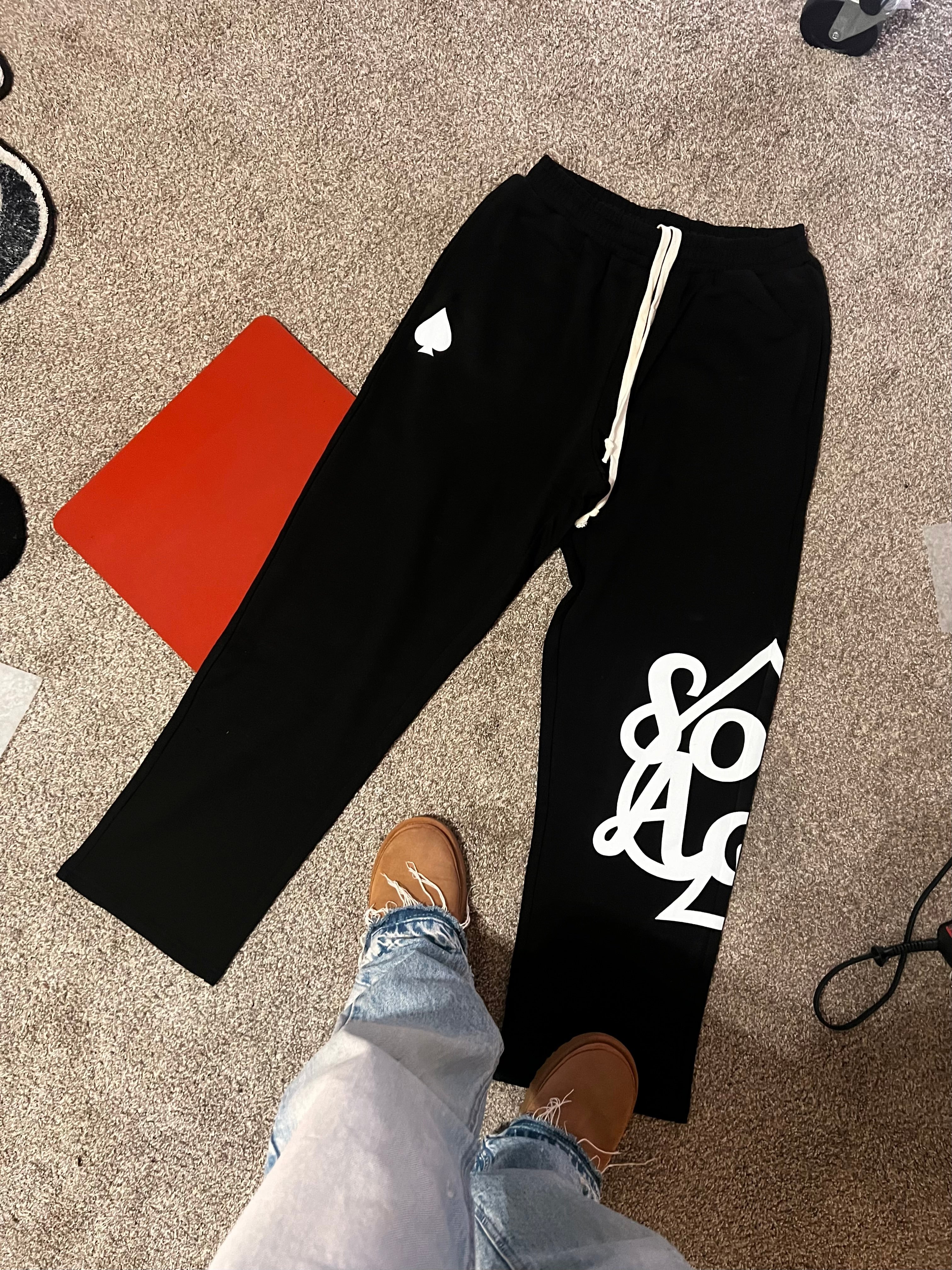 V.3 SWEATPANTS